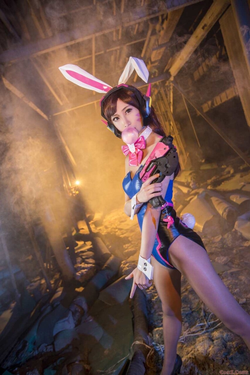 守望先锋 御姐变D.VA兔女郎紧身衣版本的你看过么？