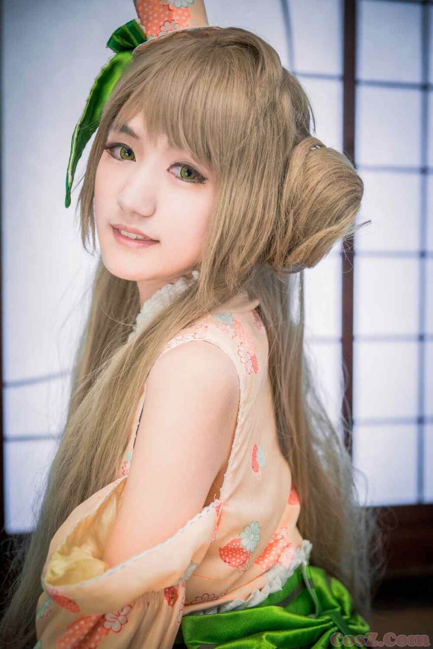 南小鸟COS小鸟的歌声陪你婉转过春夏秋冬！
