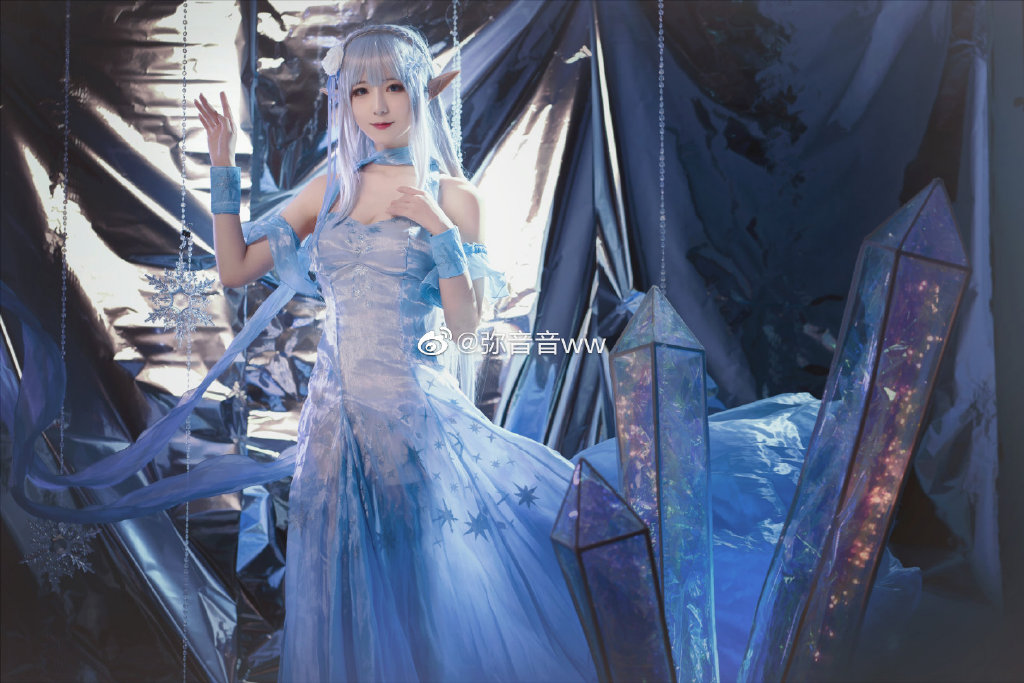 【cos正片】《Re：从零开始的异世界生活》爱蜜莉雅cosplay欣赏