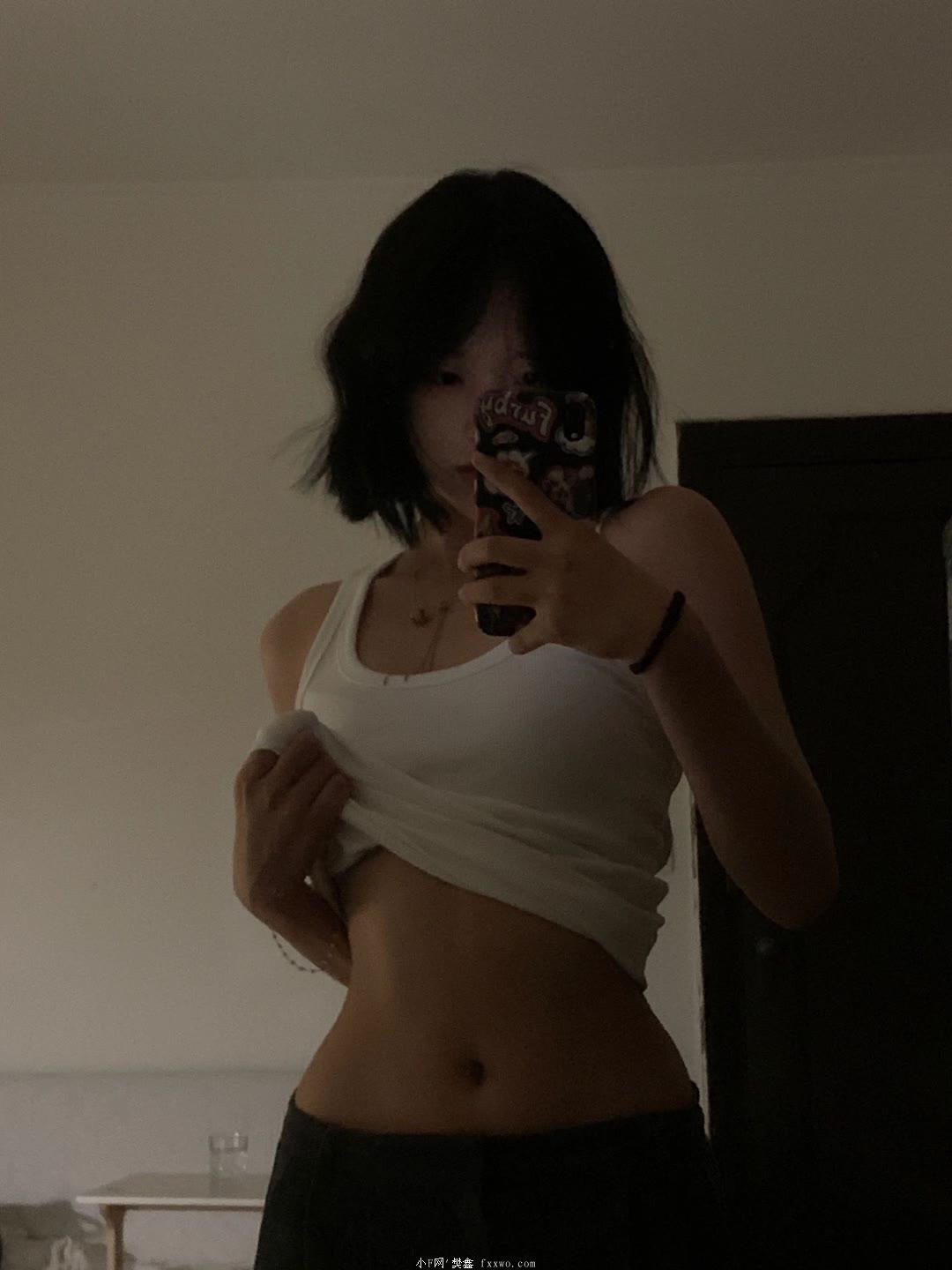 我就是这样不开心我就是哑巴​​​,御姐
