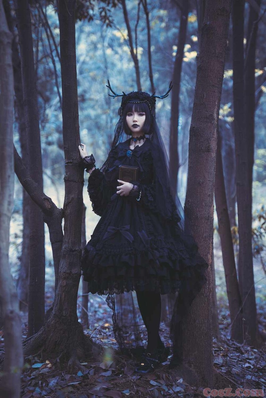 听说森林里住着这样一个黑暗魔法师你敢去么