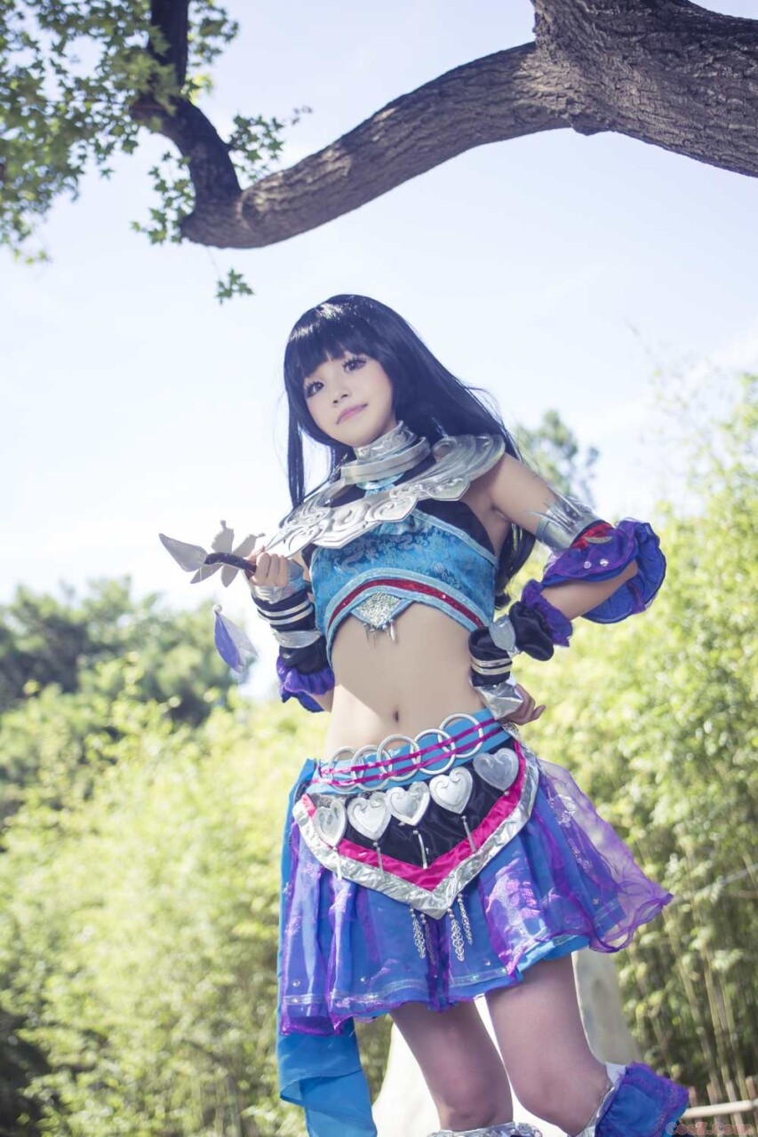 南方姑娘cosplay萝莉五毒教接班人！